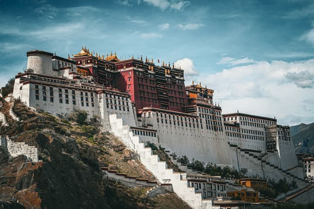Potala Palace & Jokhang Temple: Lhasa's Sacred Heart