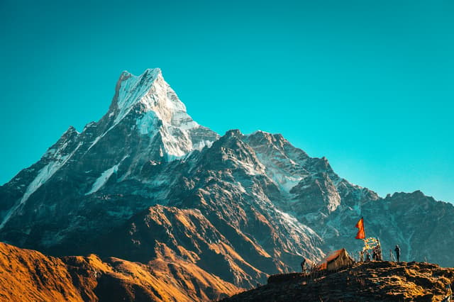 Tourist Scams in Nepal: 10 Common Tricks and How to Avoid Them
