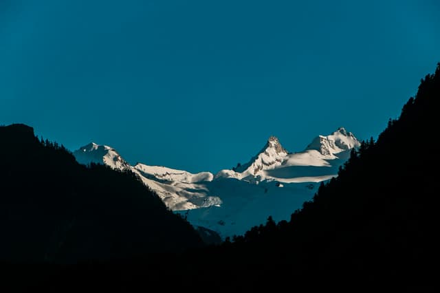 Manaslu Circuit Trek Permit 2026: Cost, Rules, and How to Apply
